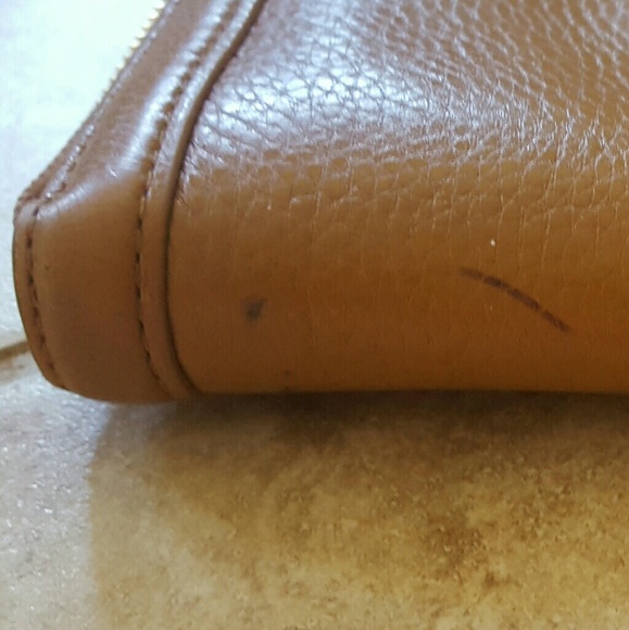 Tory Burch Wallet - Picture 4 of 4